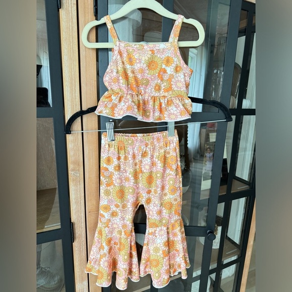 Groovy flower set 2 piece flare leggings pants crop top baby toddler girl floral - Picture 2 of 8